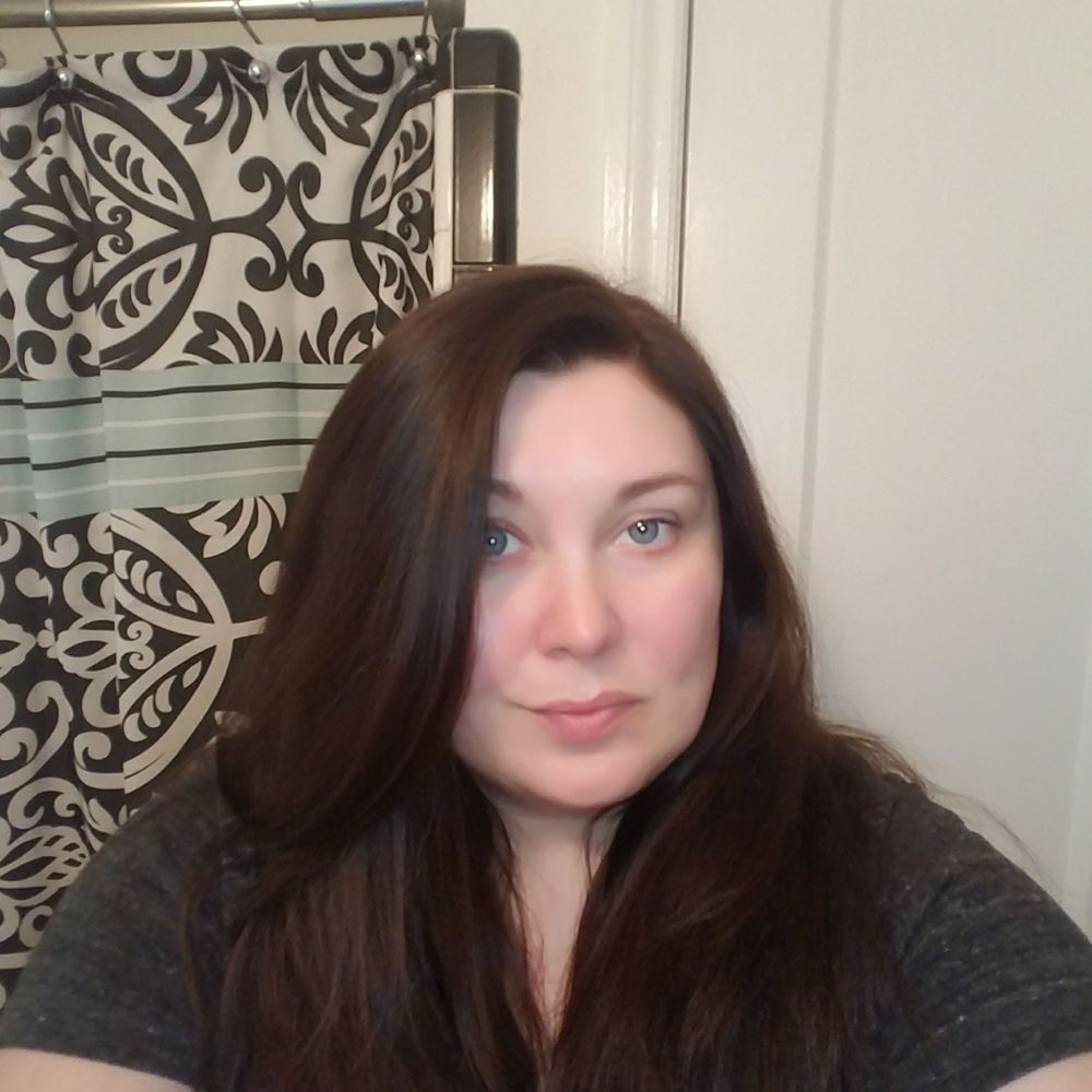 Meet your Posher, Alicia